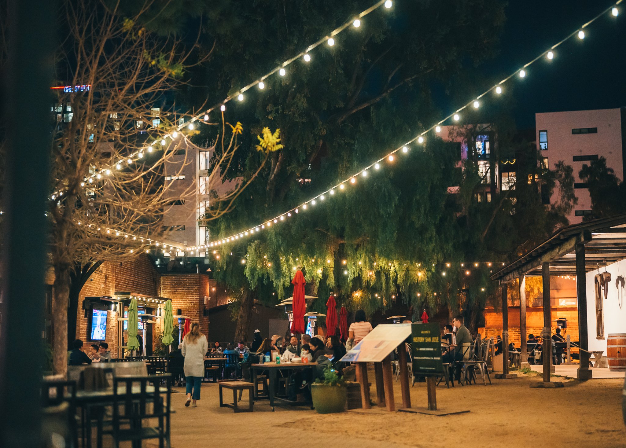 San Pedro Square Market Bar's lively place